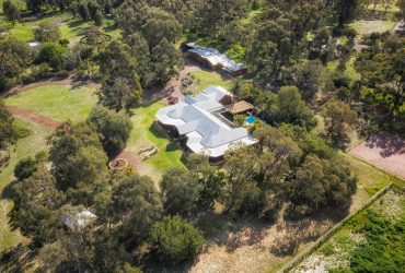 Grand Country Home in Karnup