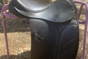 Ideal Dressage saddle (custom made) Brown 16”