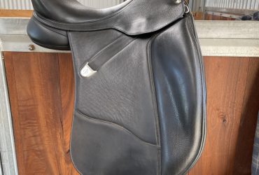 Bates Dressage Saddle