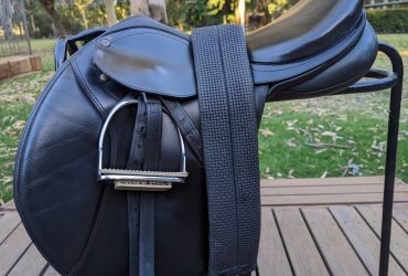 Bates Jumping saddle