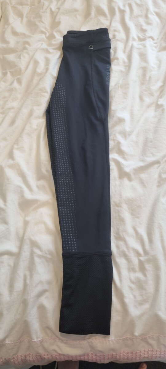 Good condition second hand everyday riding boots and jodhpurs/leggings